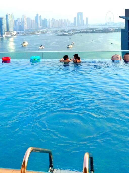 Amazing Apartment With Infinity Pool Dubái Exterior foto